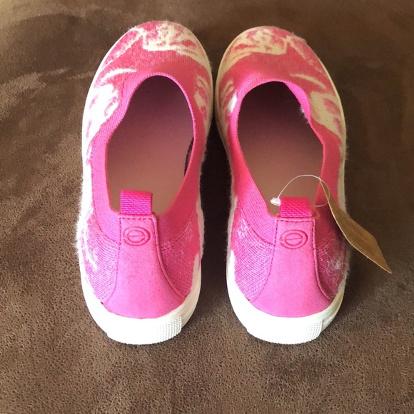 Easy Spirit Shoes Nwt Easyspirit Slip On Shoes Poshmark